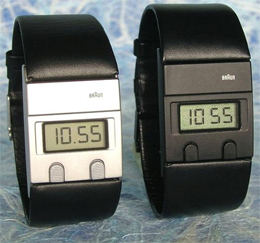 de twee modellen DW30 - foto van www.braunlcdwatches.com